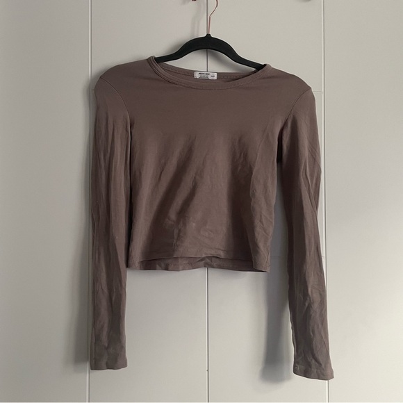Ardene Tops - 3/$25 Ardene Crewneck Longsleeve Top